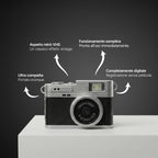 Mini fotocamera naturecosmos nera infografica collana portachiavi