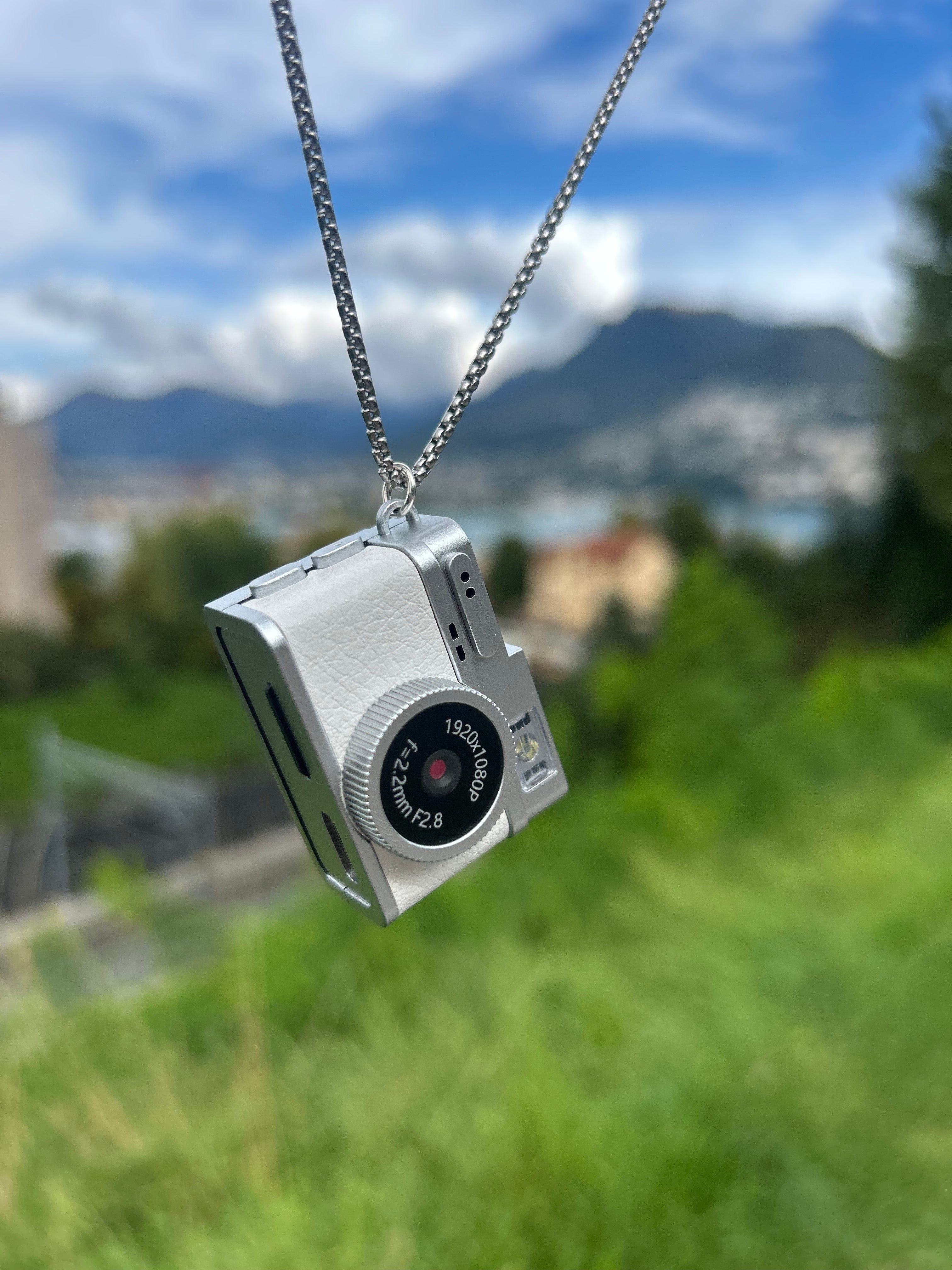 mini fotocamera naturecosmos bianca collana Bianco "Neve"